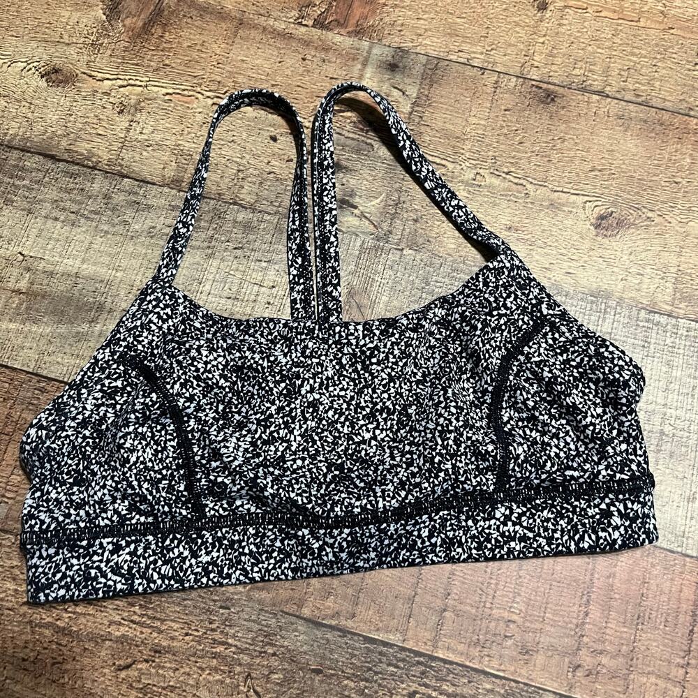 Lululemon Women's Black White Sports Bra Sz 6 Athletic Yoga Crossfit Gym